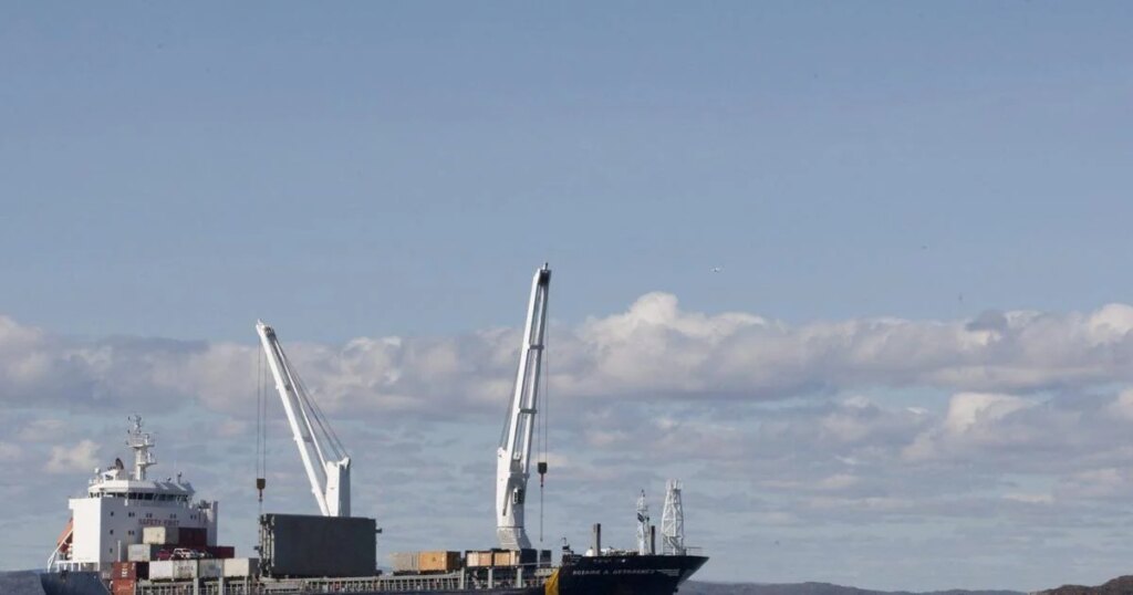 Three Quebec maritime students return home after being stranded in the Persian Gulf