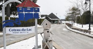 Hometown mourns Quebec pilot Antoine Forest, who died in LaGuardia crash Hometown mourns Quebec pilot Antoine Forest, who died in LaGuardia crash