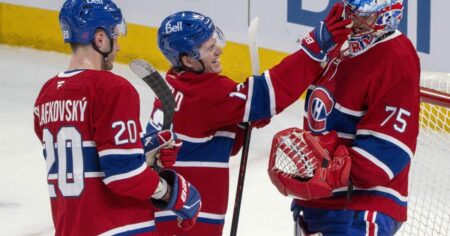 Jakub Dobes stakes claim as Canadiens’ No. 1 goalie in win over Hurricanes Jakub Dobes stakes claim as Canadiens’ No. 1 goalie in win over Hurricanes