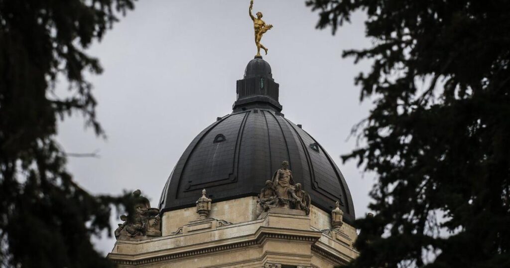 Manitoba restaurants say tax cut on groceries puts them at a disadvantage