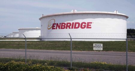 Enbridge’s plan to fund policing costs of pipeline reroute in U.S. raises concerns Enbridge’s plan to fund policing costs of pipeline reroute in U.S. raises concerns