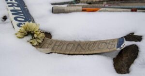 Work continues on memorial for Humboldt Broncos 8 years after deadly bus crash