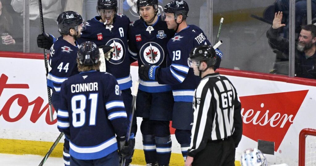 Connor scores twice, Winnipeg Jets roll past Seattle Kraken 6-2