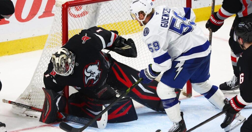 Zegras, Foerster each score twice for Flyers in 5-2 win over Devils