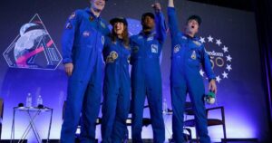 Canadian astronaut Jeremy Hansen and NASA crewmates to hold news conference Canadian astronaut Jeremy Hansen and NASA crewmates to hold news conference