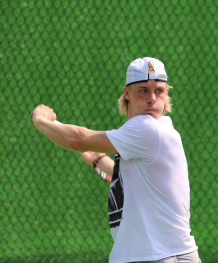 Canadians Denis Shapovalov, Gabriel Diallo drop matches at Monte Carlo Masters event Canadians Denis Shapovalov, Gabriel Diallo drop matches at Monte Carlo Masters event