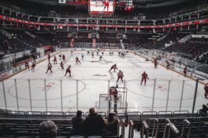 Ducks Level Series With 6-4 Win Over Oilers