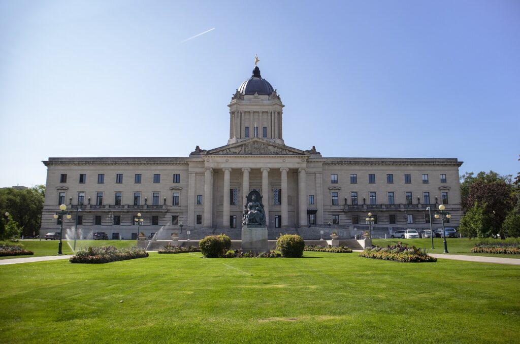 Credit rating agency says Manitoba’s budget plan is inconsistent with economic growth
