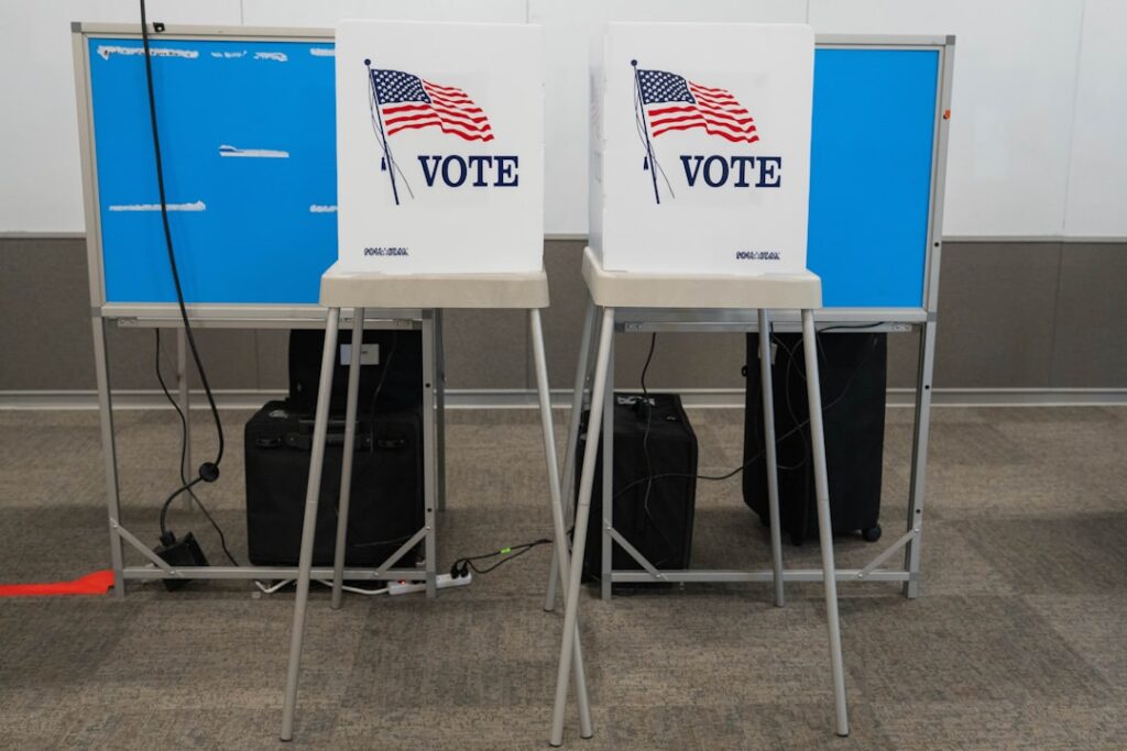 Virginia Voters Weigh Redistricting Plan for Congress