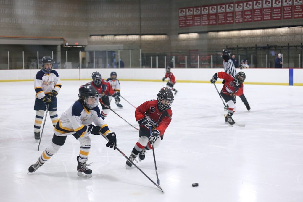 Sirens score three goals in third period to sink Sceptres 3-2