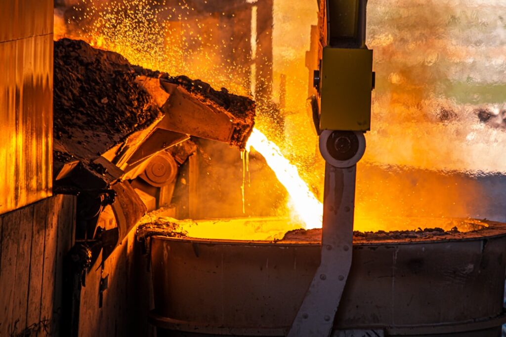 Trump Threatens 50% Tariffs on Canadian Autos and Steel as Ford Calls Him a ‘Dictator’ Trump Threatens 50% Tariffs on Canadian Autos and Steel as Ford Calls Him a ‘Dictator’