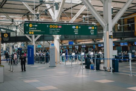 Canadian Labour Congress warns of the cost of airport privatization