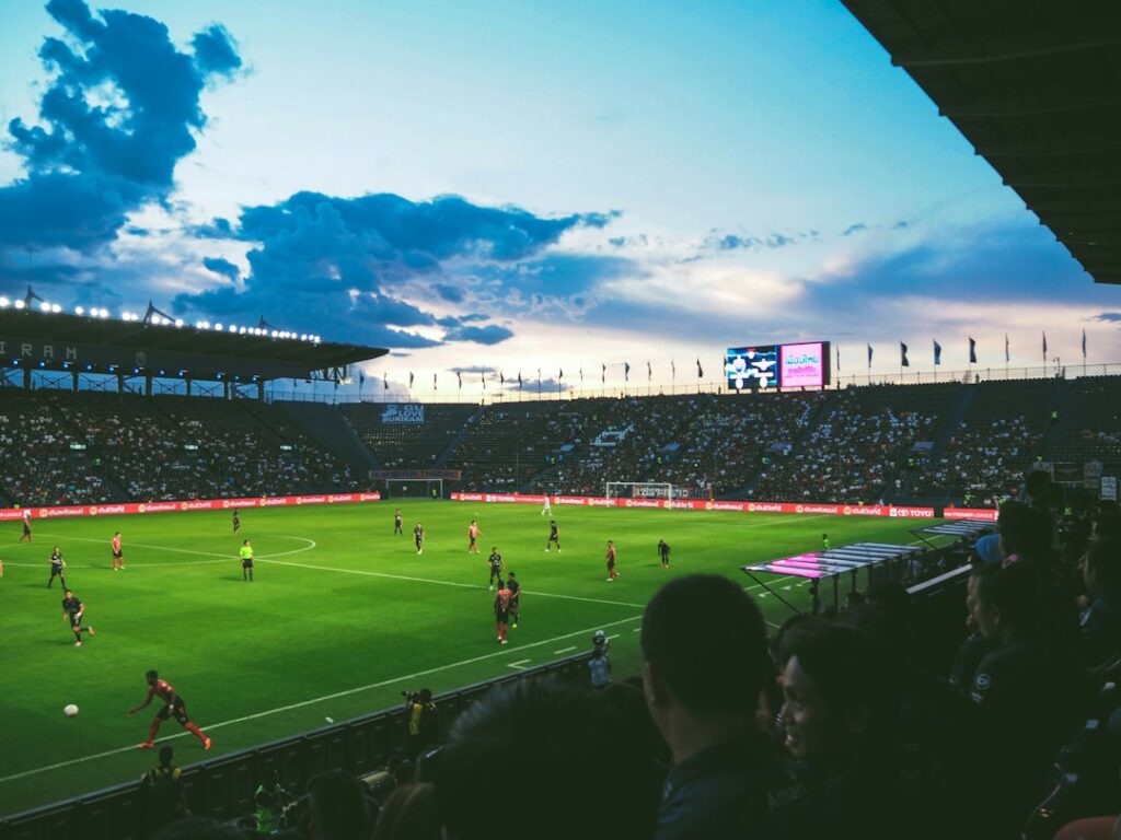 Horvath’s three TDs power Lions to victory over Alouettes Horvath’s three TDs power Lions to victory over Alouettes