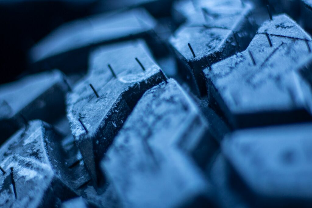 When to Put Winter Tires On in Canada: A Step-by-Step Guide for Canadian Drivers