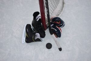 Dickinson Injury Setback Clouds Oilers Opener Dickinson Injury Setback Clouds Oilers Opener