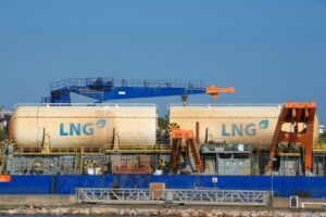 LNG Canada Approves B Kitimat Expansion LNG Canada Approves B Kitimat Expansion