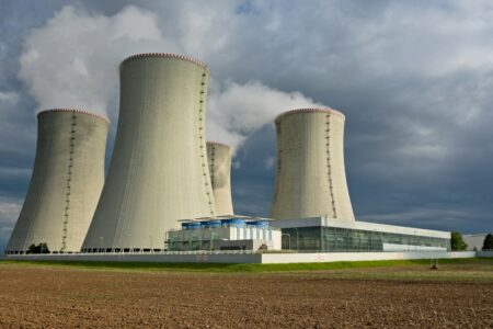 Sask. Bets on Big Reactors, but Won’t Say What They’ll Cost Sask. Bets on Big Reactors, but Won’t Say What They’ll Cost