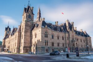 Ottawa’s flag for ministers’ office contracts has been used 115 times in 1.3 million records Ottawa’s flag for ministers’ office contracts has been used 115 times in 1.3 million records