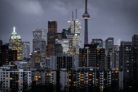 Carney Opens Canada’s First Investment Summit in Toronto and Says Deals Are Already Signed Carney Opens Canada’s First Investment Summit in Toronto and Says Deals Are Already Signed