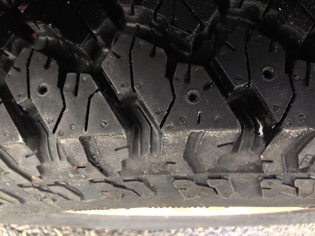 Winter tire laws in Canada 2026: Quebec, B.C. and the rest