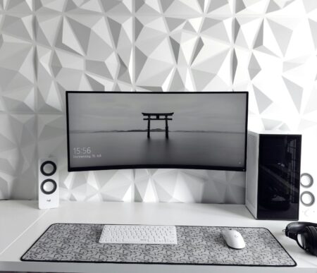 Best 4K monitors in Canada for working from home Best 4K monitors in Canada for working from home