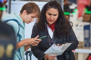 Air Canada adds phone booking fee, drops 5 U.S. routes Air Canada adds phone booking fee, drops 5 U.S. routes