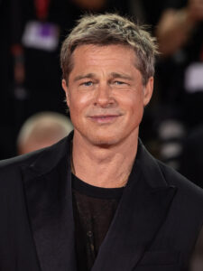 McLaren to sell five F1 cars, including one Brad Pitt drove