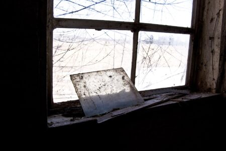Unoccupied buildings offer clear and present danger Unoccupied buildings offer clear and present danger