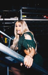 Cardi B to receive Billboard Canada’s top award Nov. 24 Cardi B to receive Billboard Canada’s top award Nov. 24