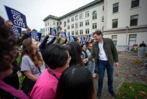 B.C. advance voting drops ahead of Saturday election B.C. advance voting drops ahead of Saturday election