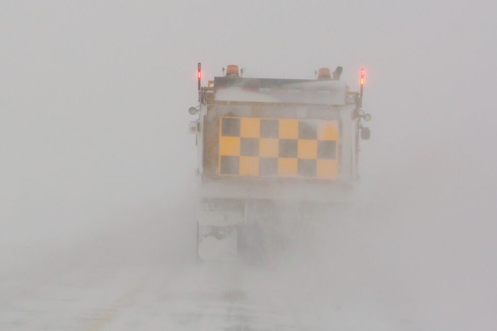 Up to 40 cm of snow for northern Sask., wind warnings south