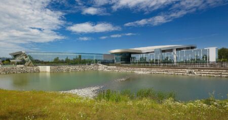 Ottawa eyes .5B to .8B data centre for CSE Ottawa eyes .5B to .8B data centre for CSE