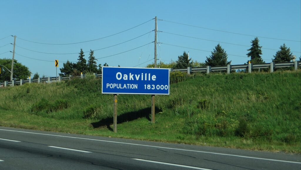 Jeff Knoll elected Oakville mayor; Milton gets new mayor