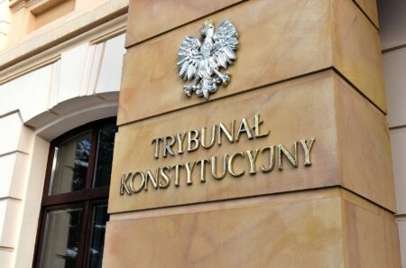 Polish court chief suspended as police deployed in Warsaw Polish court chief suspended as police deployed in Warsaw