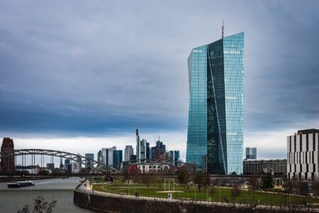 ECB set to hold at 2.5% Oct. 29; December hike expected ECB set to hold at 2.5% Oct. 29; December hike expected