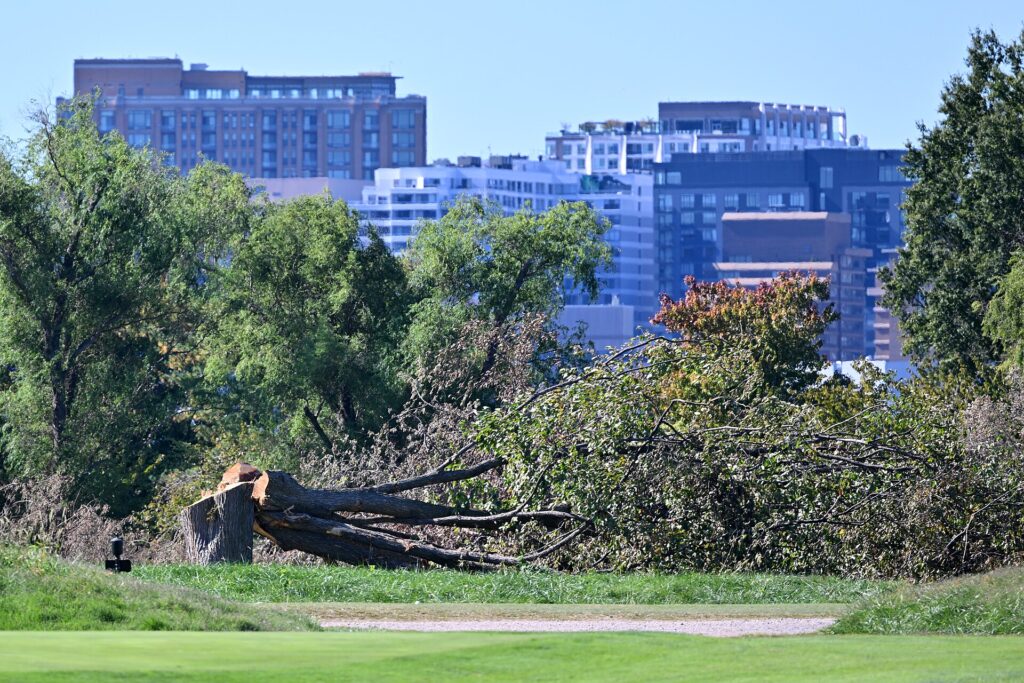 Judge orders DOJ to clarify Trump golf course closure plan