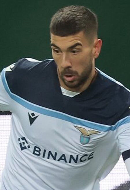 Lazio rout 10-man Sassuolo 6-2 in Serie A