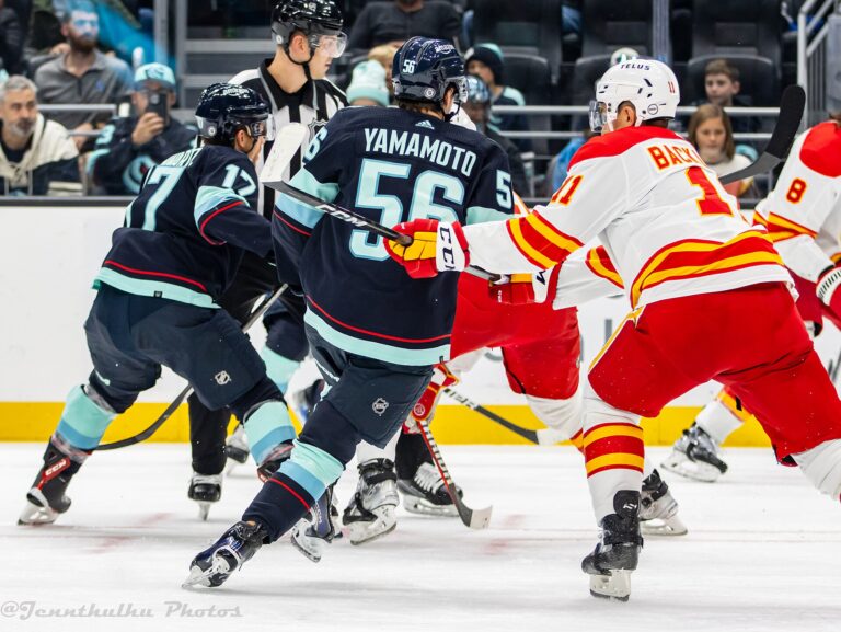 Gridin scores twice as Flames beat Maple Leafs 5-2