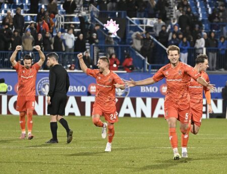 Forge FC beat CF Montréal on penalties for Canadian title Forge FC beat CF Montréal on penalties for Canadian title