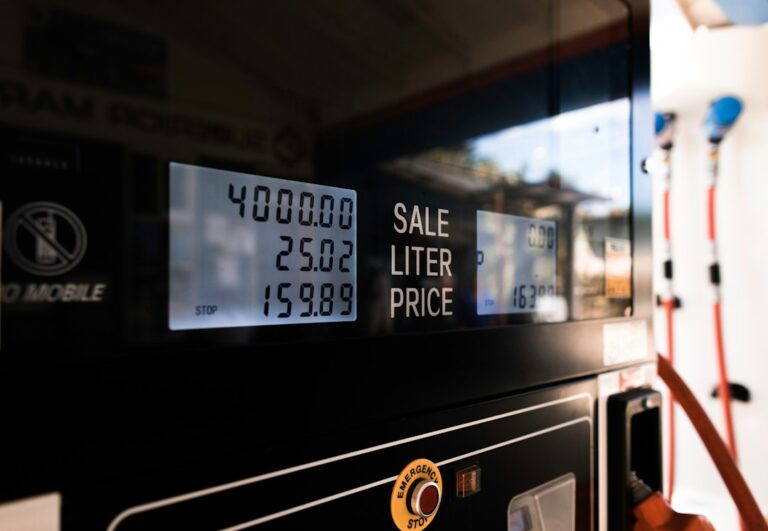 Poilievre pitches diesel tax cuts through July 2027