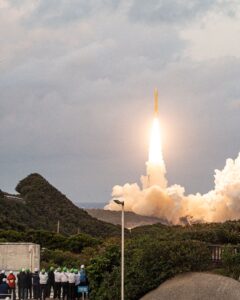 Japan launches probe to bring back Mars moon samples Japan launches probe to bring back Mars moon samples