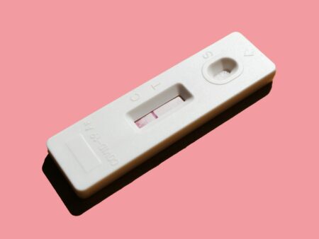 Health Canada recalls Innovacon pregnancy tests Health Canada recalls Innovacon pregnancy tests