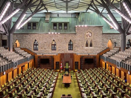 Building Canada Strong Act clears Commons vote 296-26 Building Canada Strong Act clears Commons vote 296-26