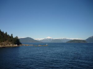 Howe Sound wind warning: gusts to 90 km/h, Bowen Island Howe Sound wind warning: gusts to 90 km/h, Bowen Island