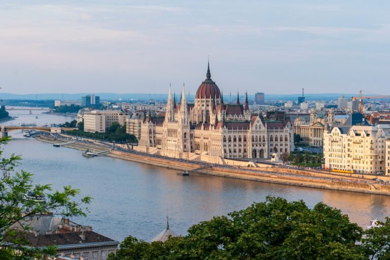 On this day: Hungary’s 1956 revolt and Canada’s refugees