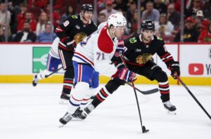 Evans scores twice as Canadiens beat Blackhawks 4-1 Evans scores twice as Canadiens beat Blackhawks 4-1