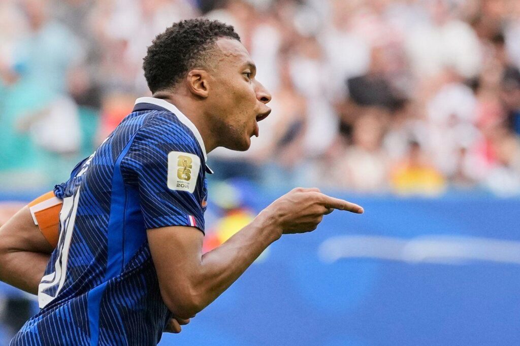Real Madrid beats RB Leipzig 4-1 as Mbappé scores