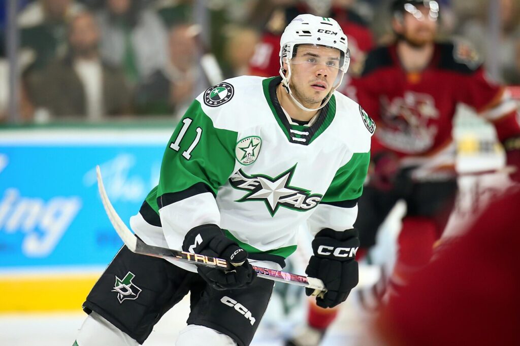 Stankoven’s hat trick leads Hurricanes past Canucks 7-2