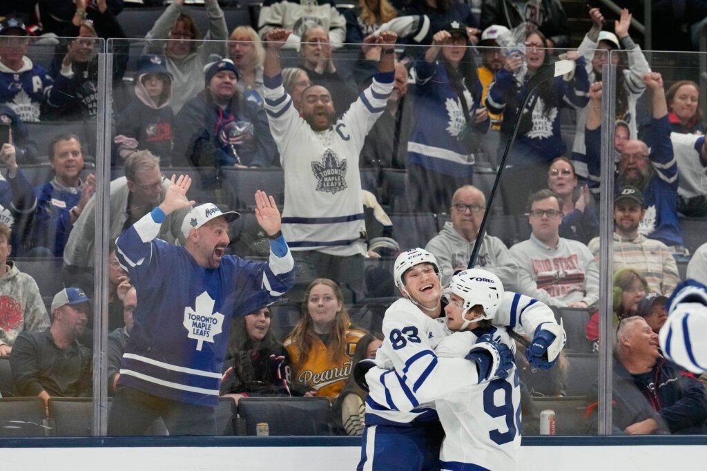 Marchenko scores in return as Leafs top Blue Jackets 6-2