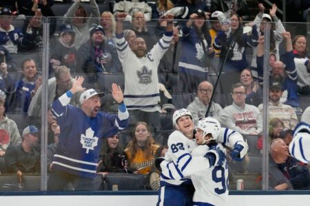 Marchenko scores in return as Leafs top Blue Jackets 6-2